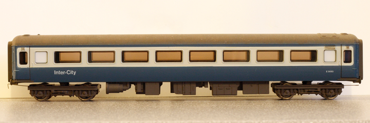 BR Mark 2d all-second coach. EM. Airfix RTR.