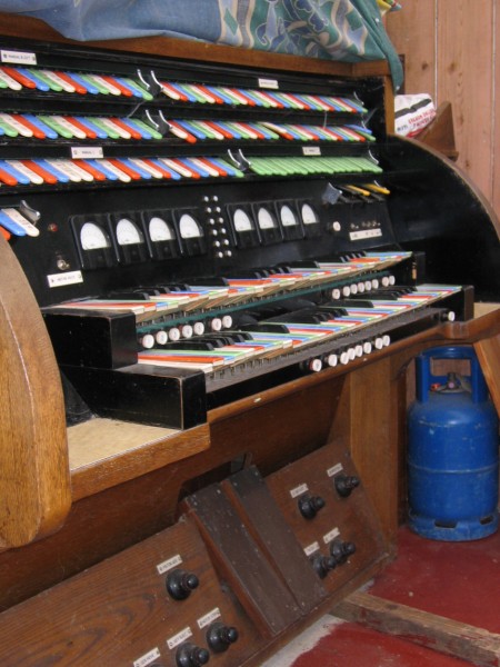 Photo of the Her Majesty's Light Console